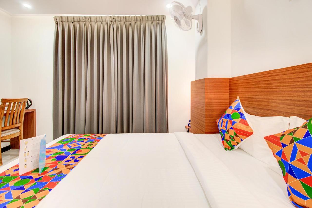 Fabhotel The Royal Suites - Nr Gopalan Innovation Mall Bangalore Buitenkant foto