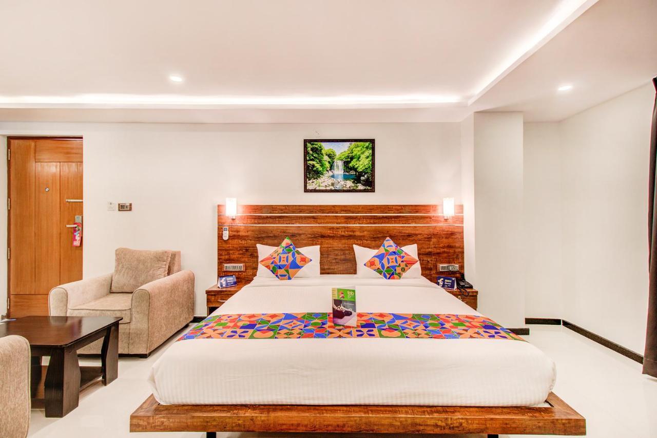 Fabhotel The Royal Suites - Nr Gopalan Innovation Mall Bangalore Buitenkant foto
