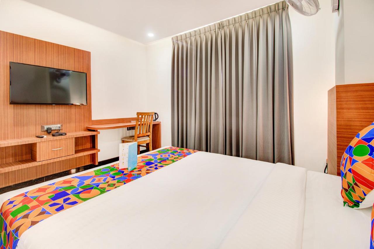 Fabhotel The Royal Suites - Nr Gopalan Innovation Mall Bangalore Buitenkant foto