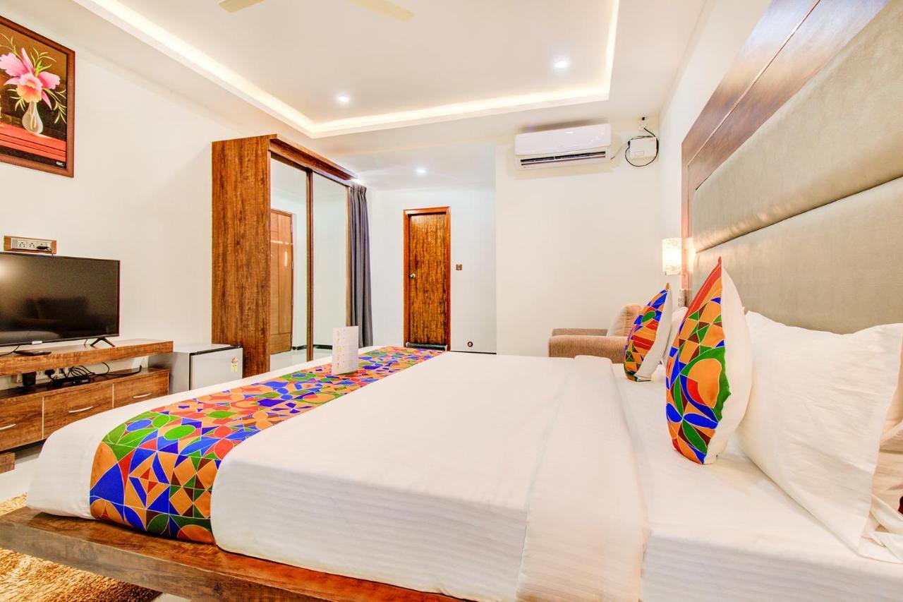 Fabhotel The Royal Suites - Nr Gopalan Innovation Mall Bangalore Buitenkant foto